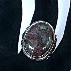 925 Sterling Silver Ring Eudialyte ? Artisan Vintage Size 8.25